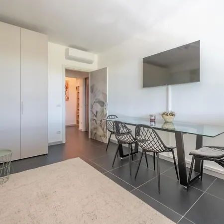 Karma - Comfort Moderno - Italywego Perugia